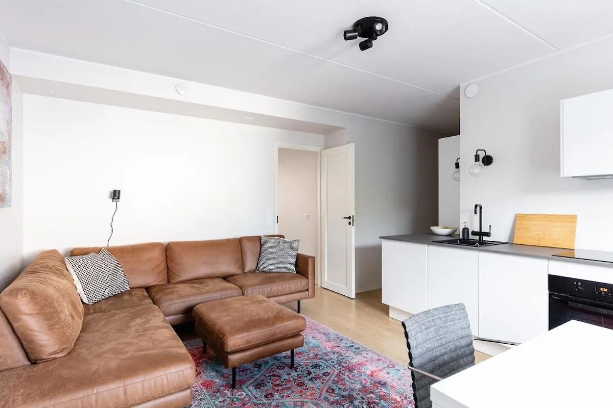 Lovely Two Bedroom Apartment Close To Metro Helsinki Finland